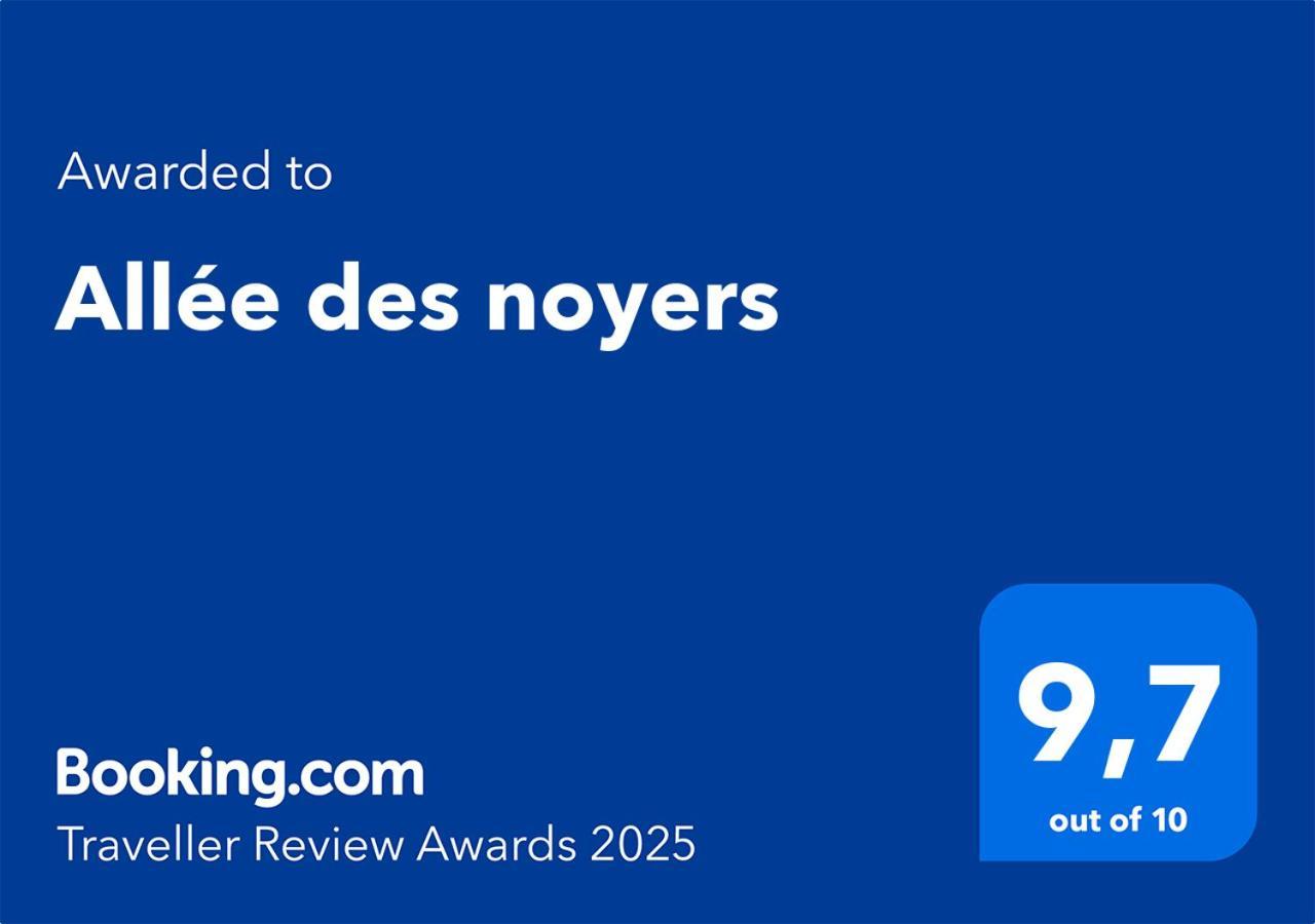 Allee Des Noyers Saint-Michel-de-Bannieres ภายนอก รูปภาพ